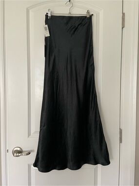 Aritzia Satin Skirt